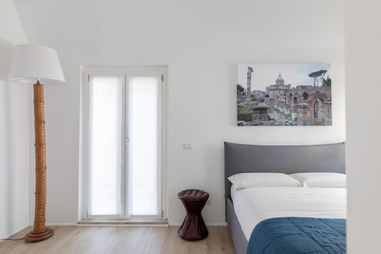 Roman Residenza Exterior photo