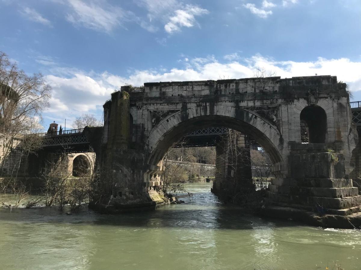 Roman Residenza Exterior photo